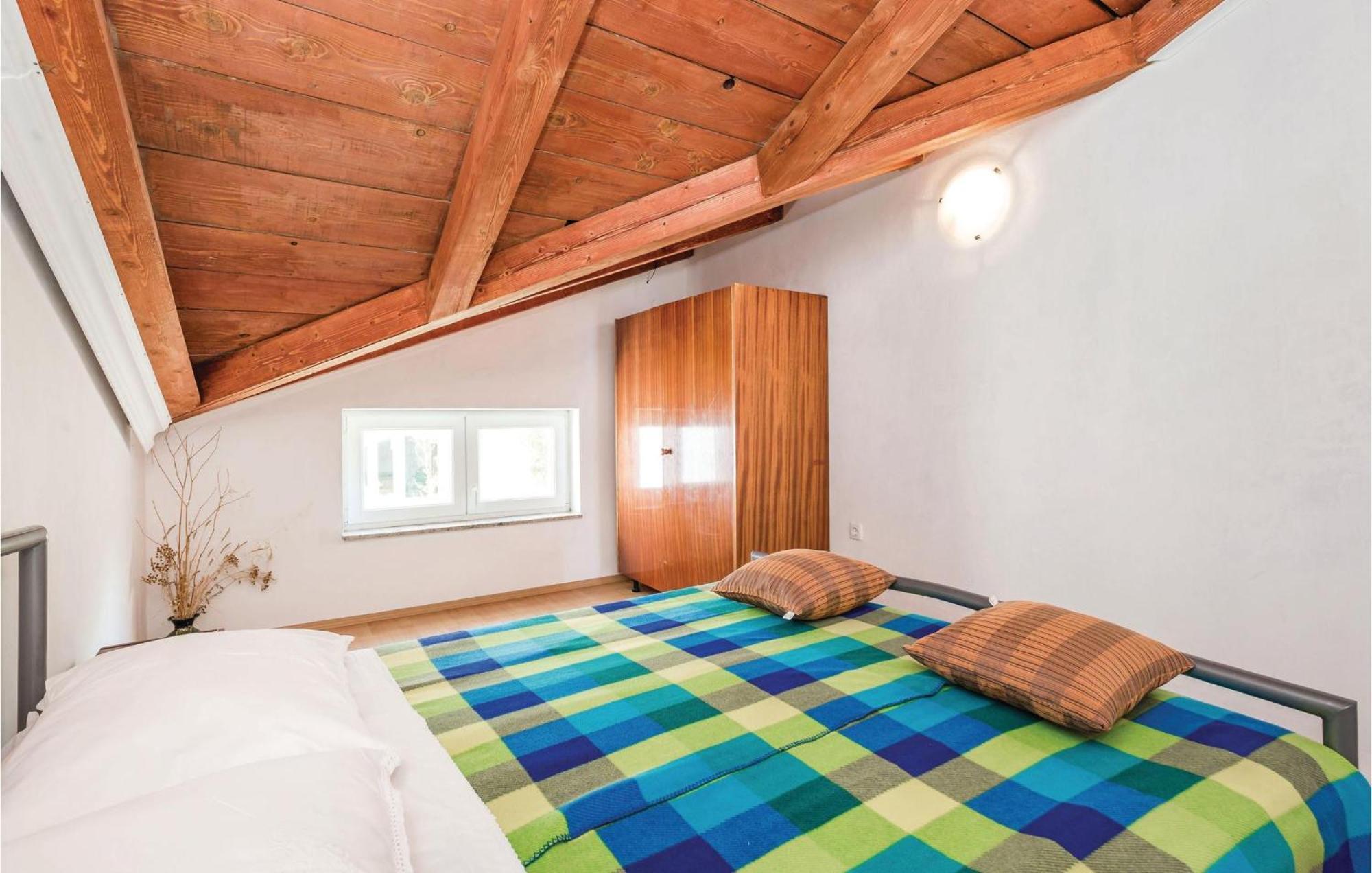 Nice Apartment In Rab With Kitchen Barbat na Rabu Экстерьер фото